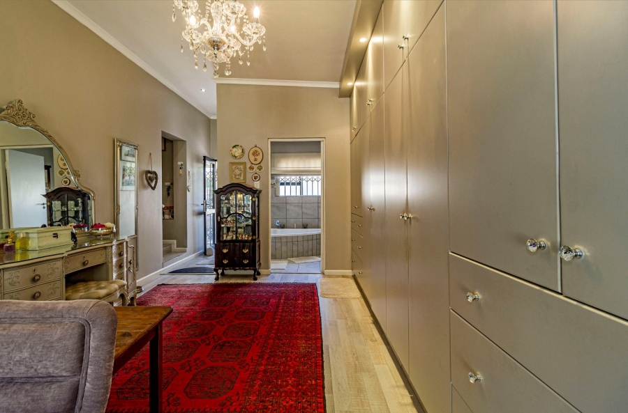 8 Bedroom Property for Sale in Helderberg Estate Western Cape